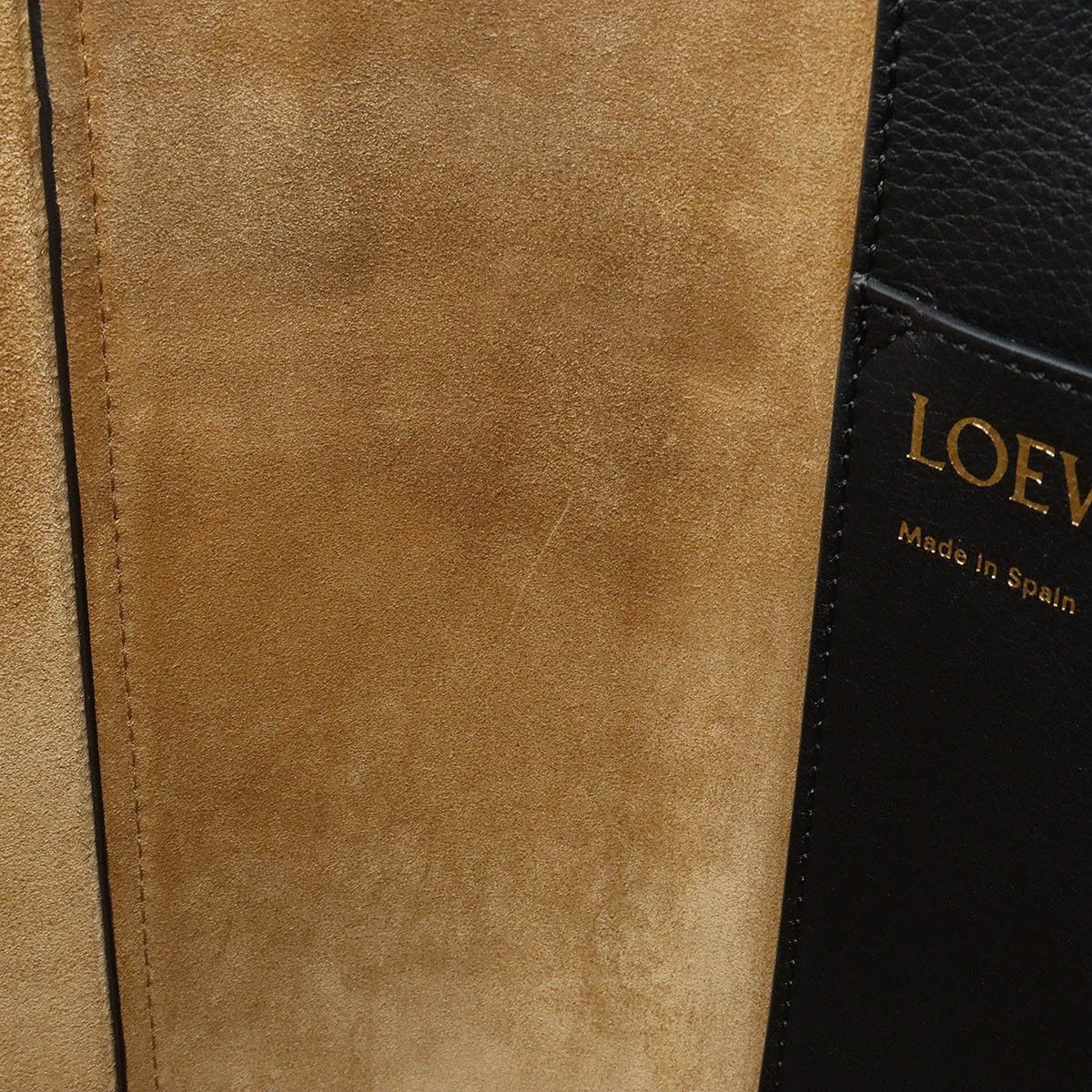 Loewe Loewe Loewe Anagram Calf Leather Handbag Tote Bag A717S72X03 Leather Tote Bag A717S72X03 in Great Condition Size ONE SIZE - 7 Thumbnail