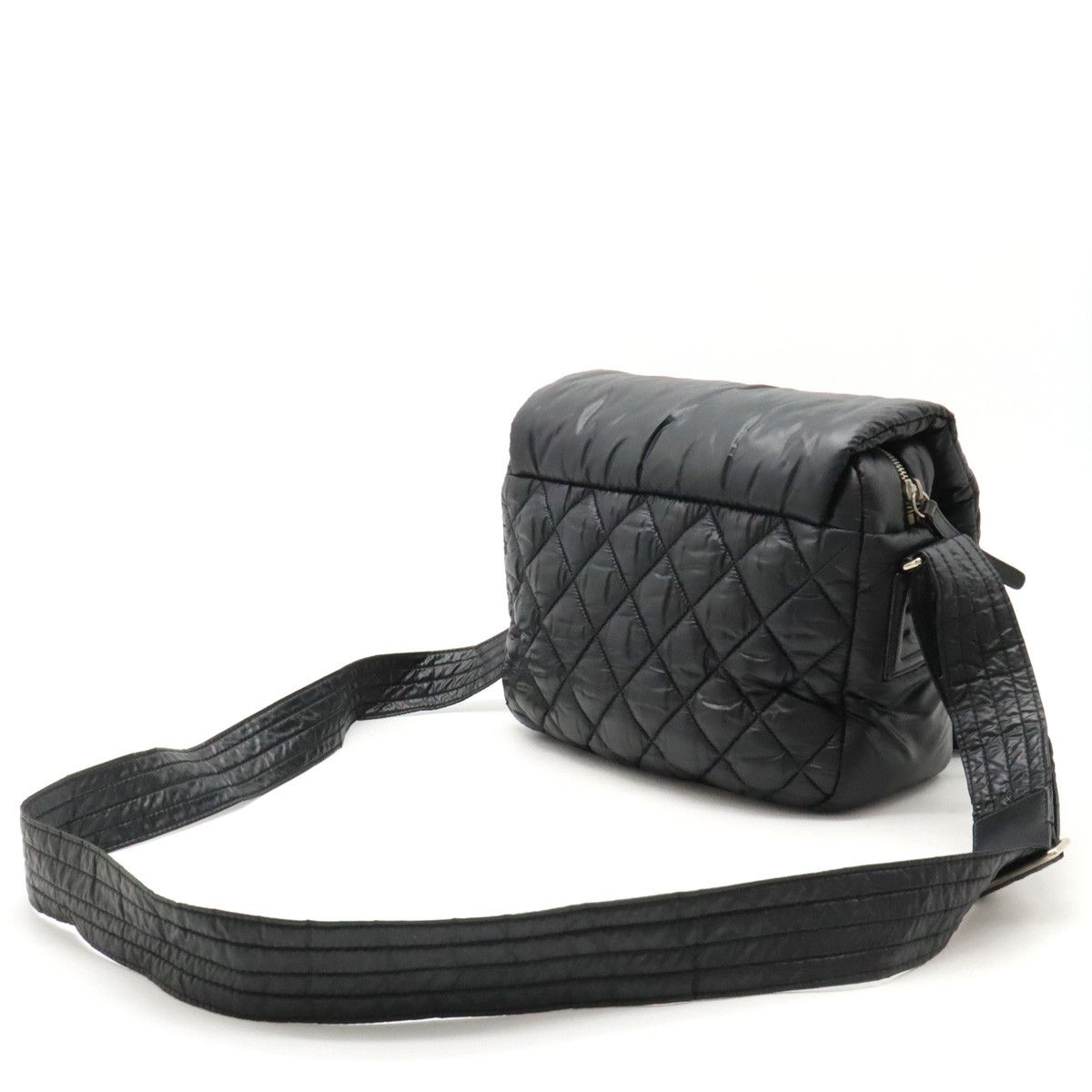 Chanel Chanel Chanel Cocoon Matelasse Small Messenger Shoulder Bag Nylon/Leather A48616 Canvas Crossbody Bag A48616 in Very Good Condition Size ONE SIZE - 2 Thumbnail
