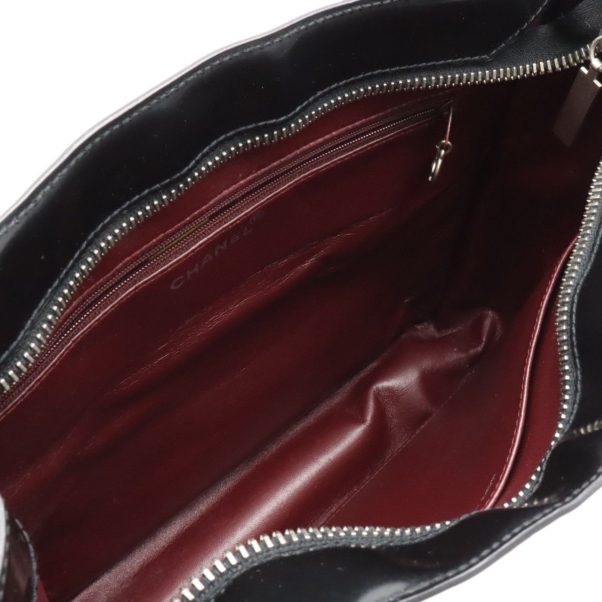 Chanel Chanel Chanel Coco Mark Logo Patent Leather Tote Bag Leather Tote Bag in Very Good Condition Size ONE SIZE - 5 Thumbnail