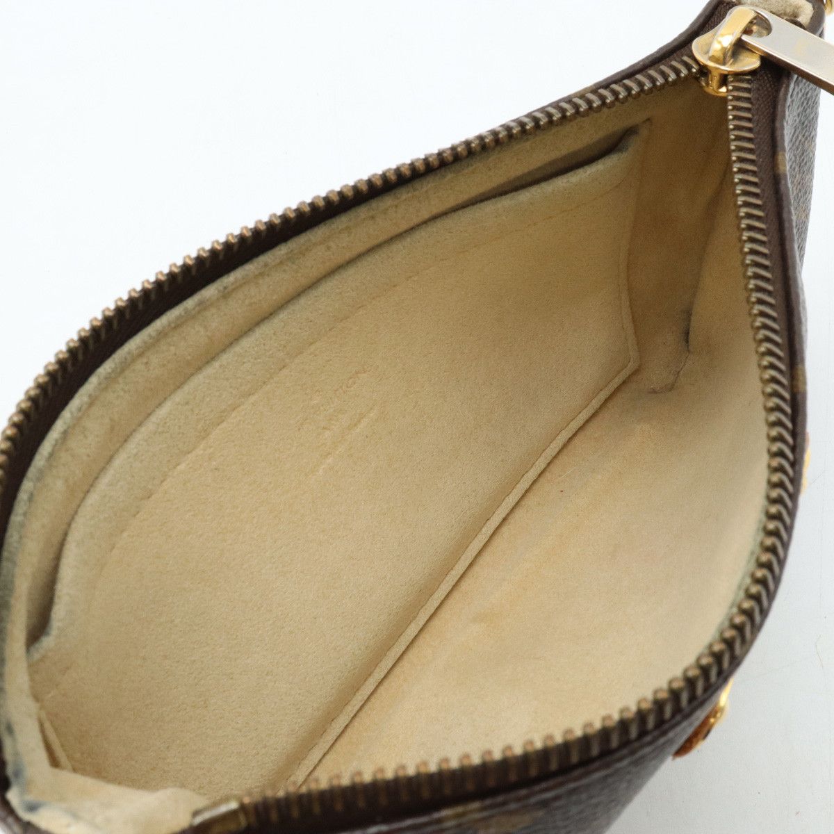 Louis Vuitton Louis Vuitton Louis Vuitton Monogram Pochette Mila Clutch M60094 Canvas Clutch Bag M60094 in Good Condition Size ONE SIZE - 5 Thumbnail