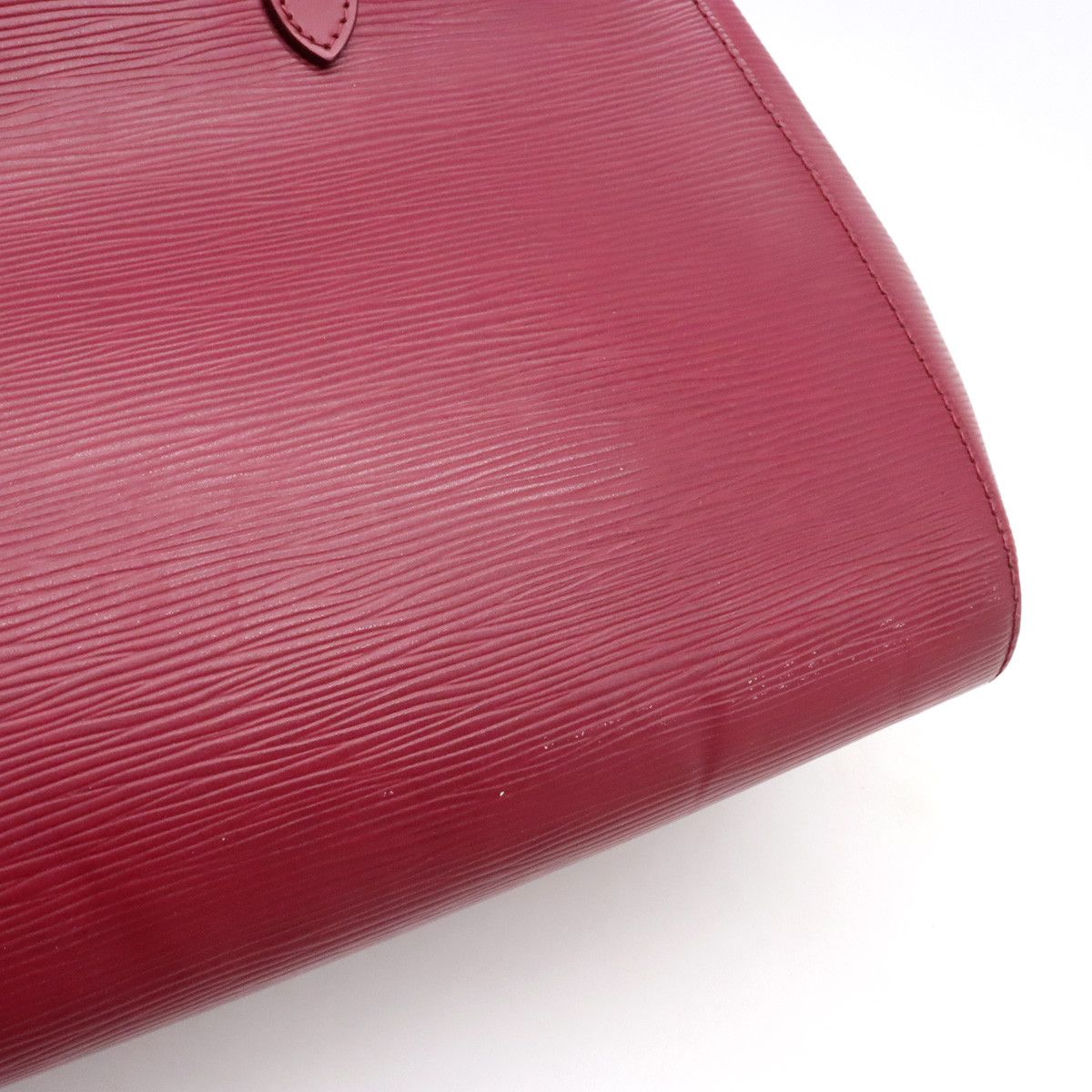 Louis Vuitton Louis Vuitton Louis Vuitton Epi Leather Marly MM Handbag Tote M41282 Leather Tote Bag M41282 in Very Good Condition Size ONE SIZE - 9 Thumbnail