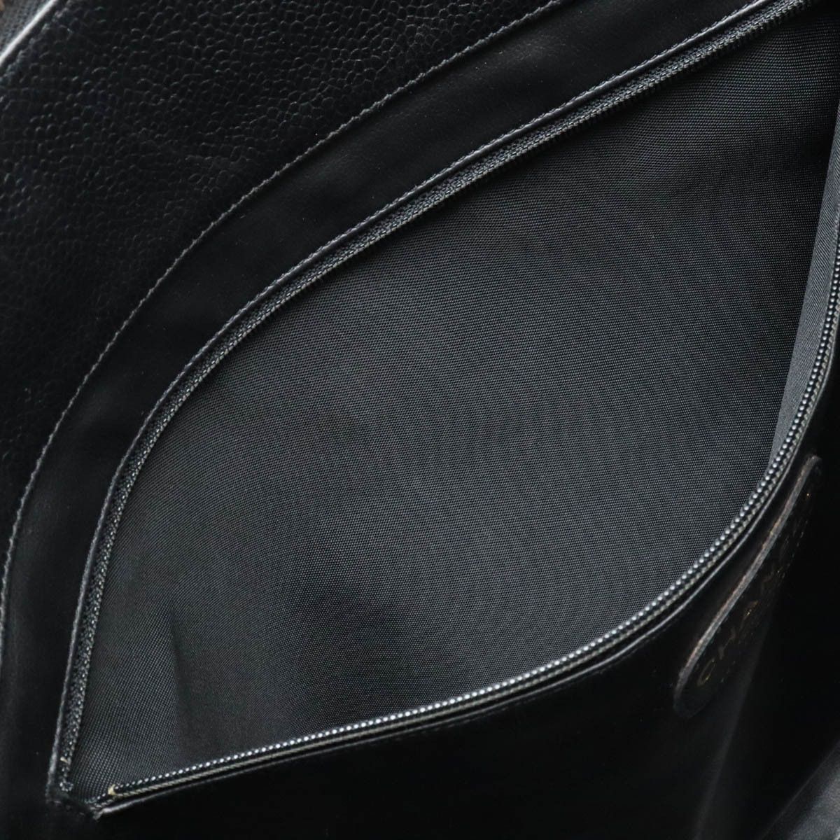 Chanel Chanel Chanel Caviar Skin Coco Ball Tote Bag Leather Tote Bag in Very Good Condition Size ONE SIZE - 7 Thumbnail