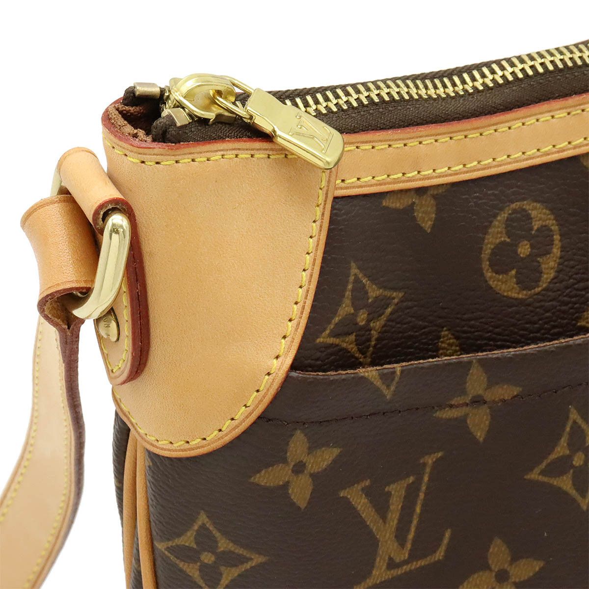 Louis Vuitton Louis Vuitton Louis Vuitton Monogram Odeon PM Shoulder Bag M56390 Canvas Crossbody Bag M56390 in Great Condition Size ONE SIZE - 4 Thumbnail