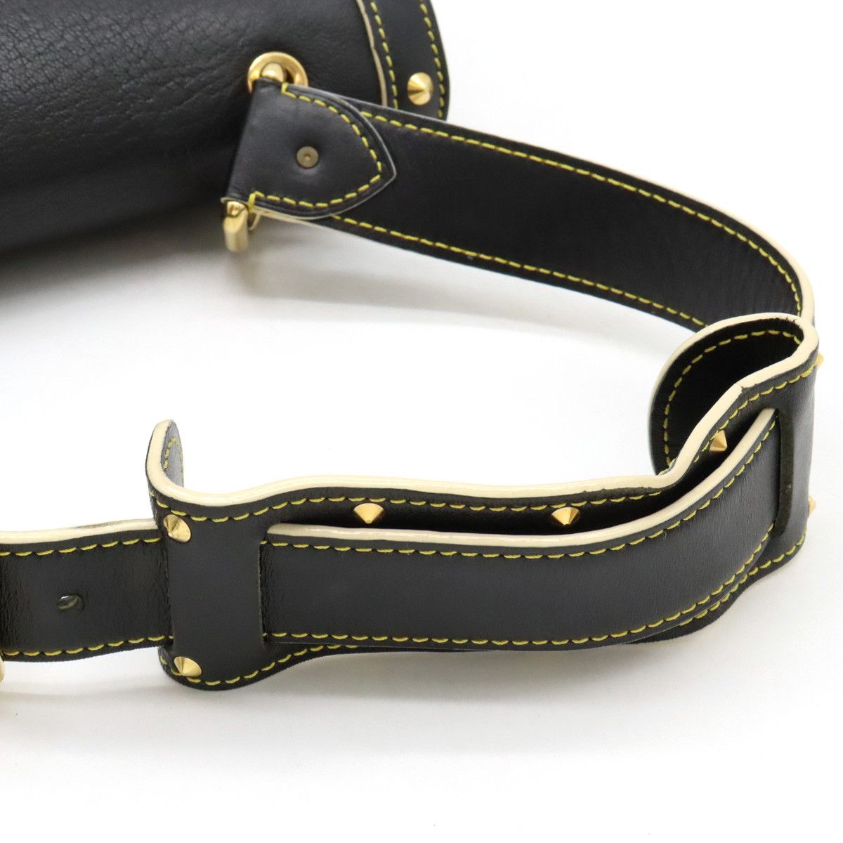 Louis Vuitton Louis Vuitton Louis Vuitton Suhali Leather Tarantule Shoulder Bag M91820 Leather Shoulder Bag M91820 in Very Good Condition Size ONE SIZE - 4 Thumbnail
