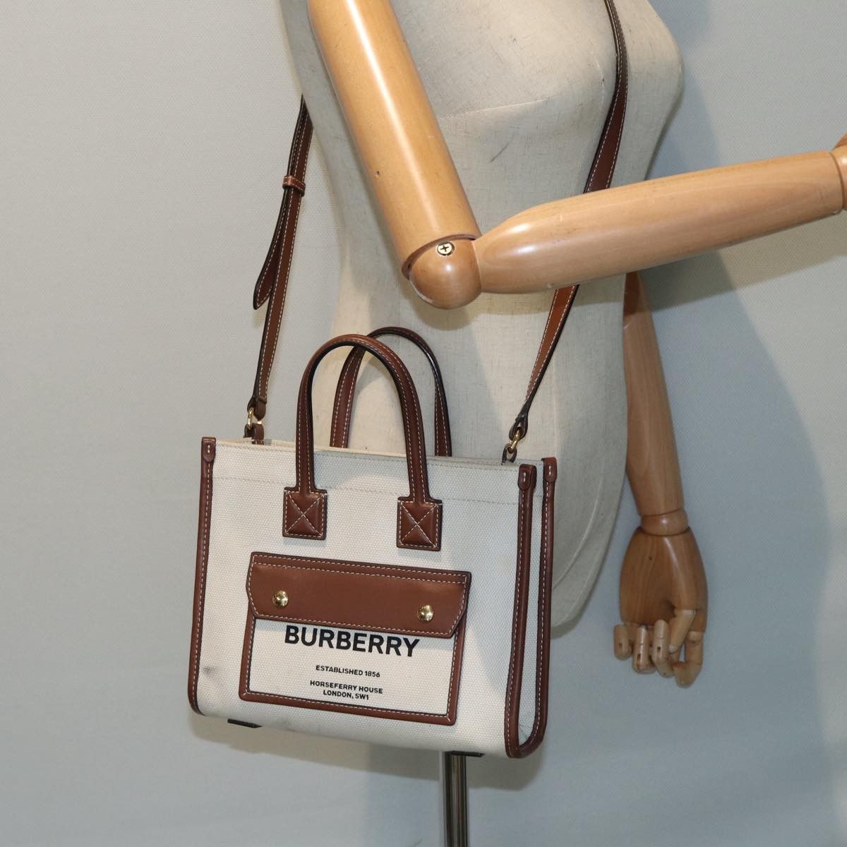 Burberry Horseferry Beige Canvas Handbag (Pre-Owned) Size ONE SIZE - 7 Thumbnail