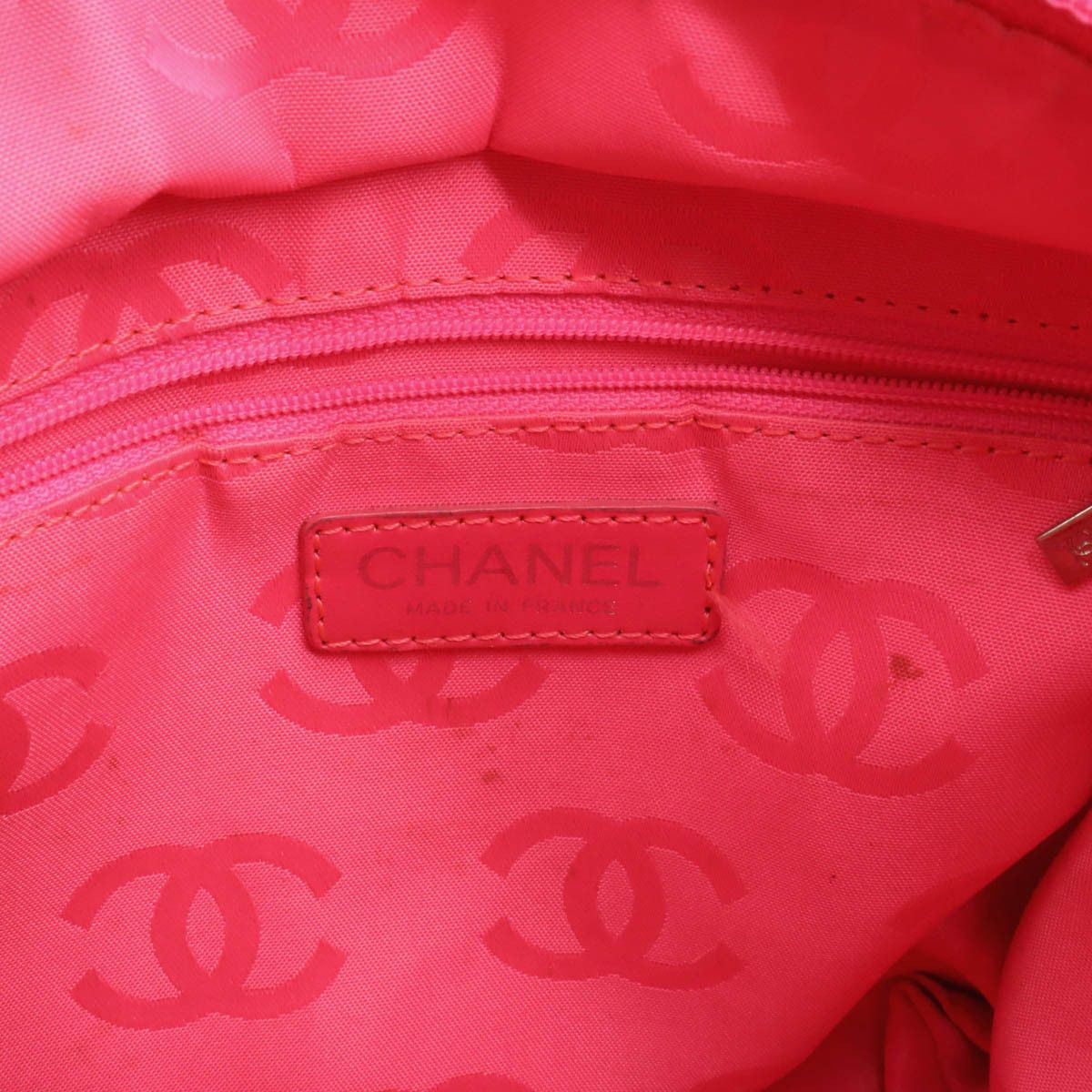 Chanel Chanel Chanel Cambon Line Medium Tote Bag Soft Calf A25167 Leather Tote Bag A25167 Size ONE SIZE - 7 Thumbnail