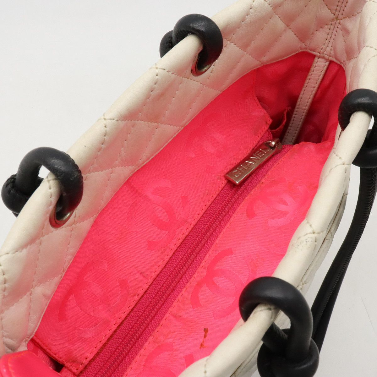 Chanel Chanel Chanel Cambon Line Medium Tote Bag Soft Calf A25167 Leather Tote Bag A25167 Size ONE SIZE - 5 Thumbnail