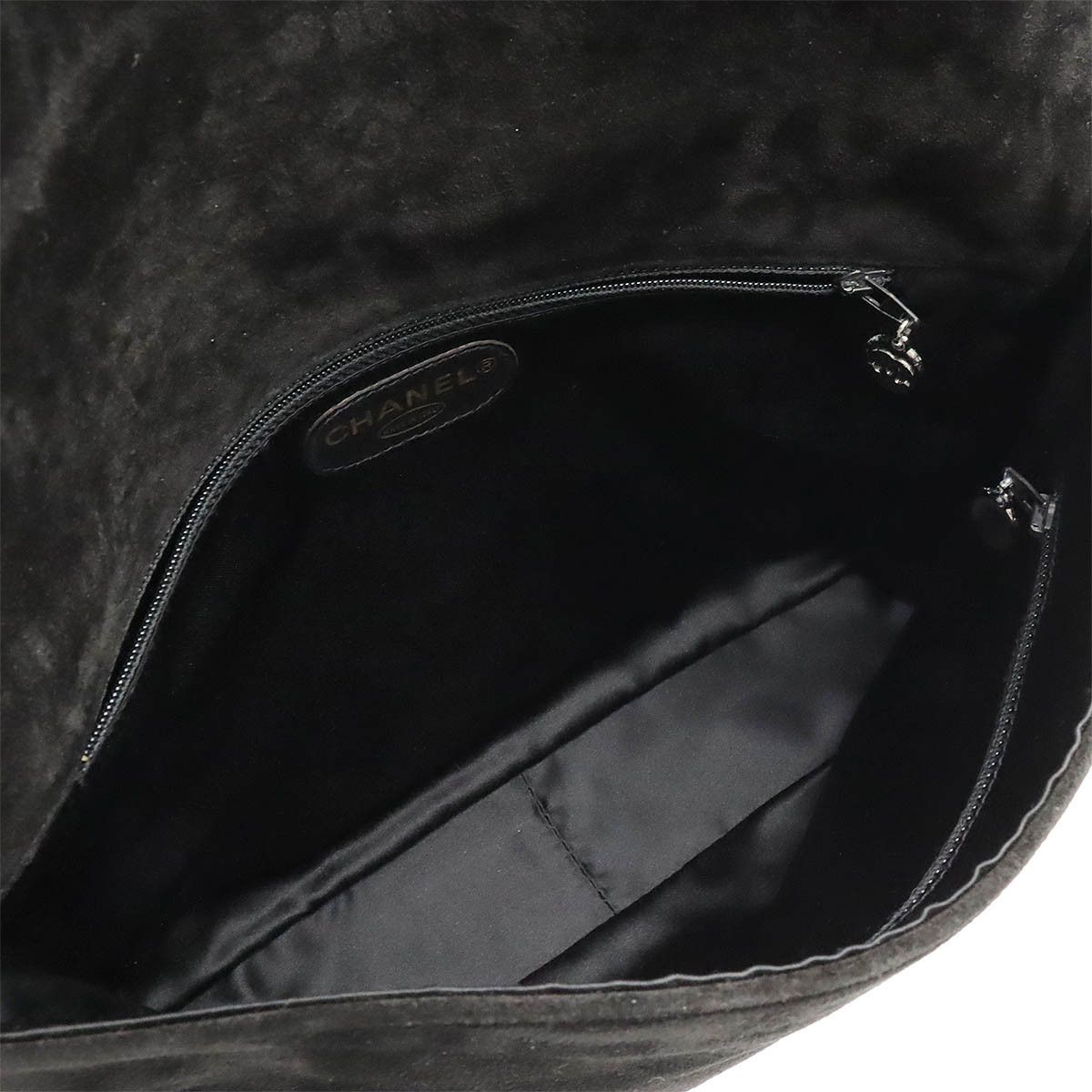 Chanel Chanel Chanel Suede Triple Coco Mark Shoulder Messenger Bag Leather Crossbody Bag in Very Good Condition Size ONE SIZE - 5 Thumbnail