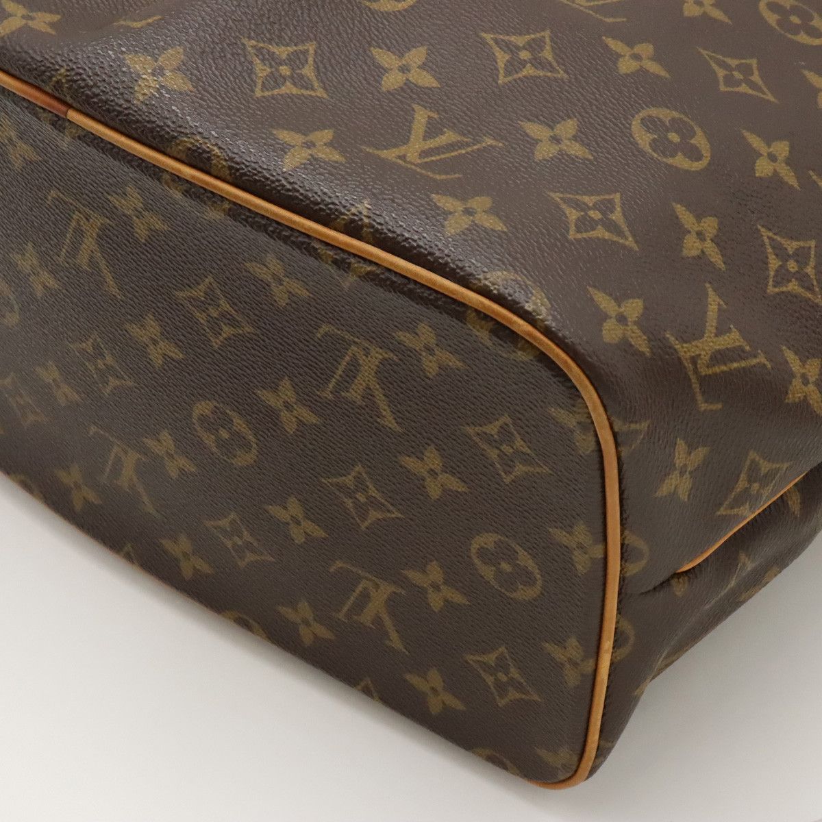 Louis Vuitton Louis Vuitton Louis Vuitton Monogram Palermo PM Tote Bag M40145 Canvas Tote Bag M40145 in Good Condition Size ONE SIZE - 3 Thumbnail