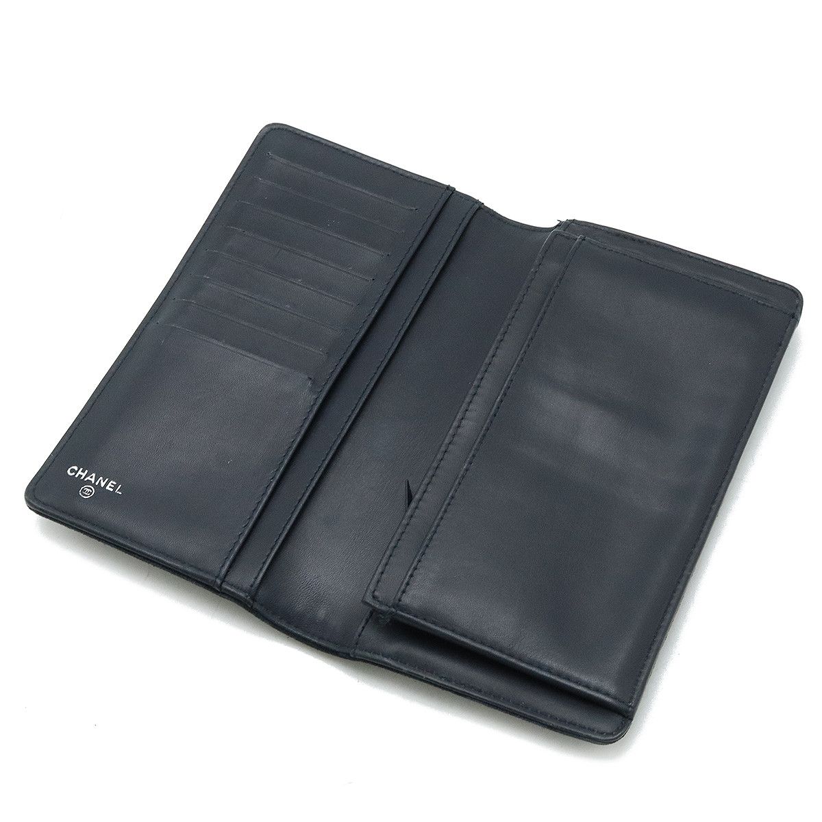 Chanel Chanel Chanel Boy Matelasse Velour Long Wallet Dark Navy A80285 Leather Long Wallet A80285 in Very Good Condition Size ONE SIZE - 4 Thumbnail