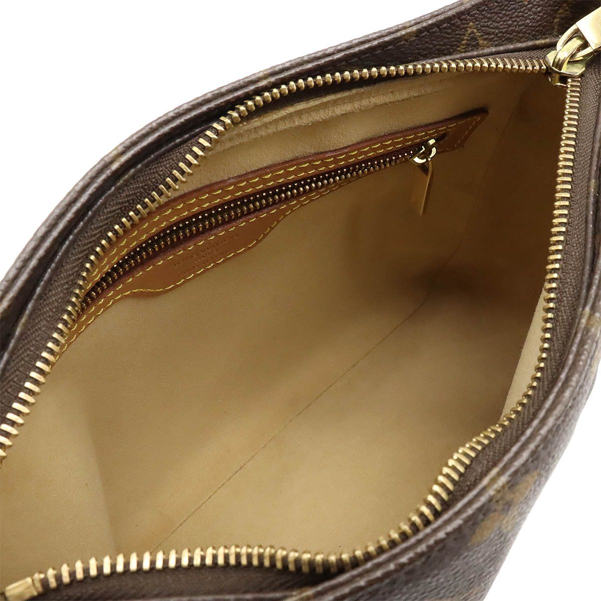 Louis Vuitton Louis Vuitton Louis Vuitton Monogram Looping MM Shoulder Bag M51146 Canvas Shoulder Bag M51146 in Very Good Condition Size ONE SIZE - 5 Thumbnail