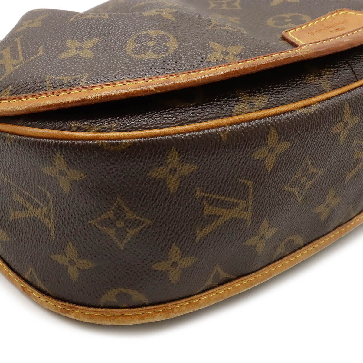 Louis Vuitton Louis Vuitton Louis Vuitton Monogram Menilmontant PM Shoulder Bag M40474 Canvas Crossbody Bag M40474 in Good Condition Size ONE SIZE - 3 Thumbnail