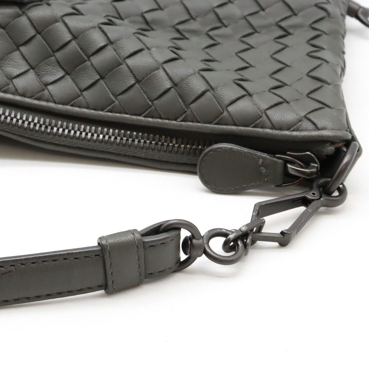 Bottega Veneta Bottega Veneta Bottega Veneta Intrecciato Convertible Shoulder Bag 354216 Leather Shoulder Bag 354216 in Very Good Condition Size ONE SIZE - 6 Thumbnail