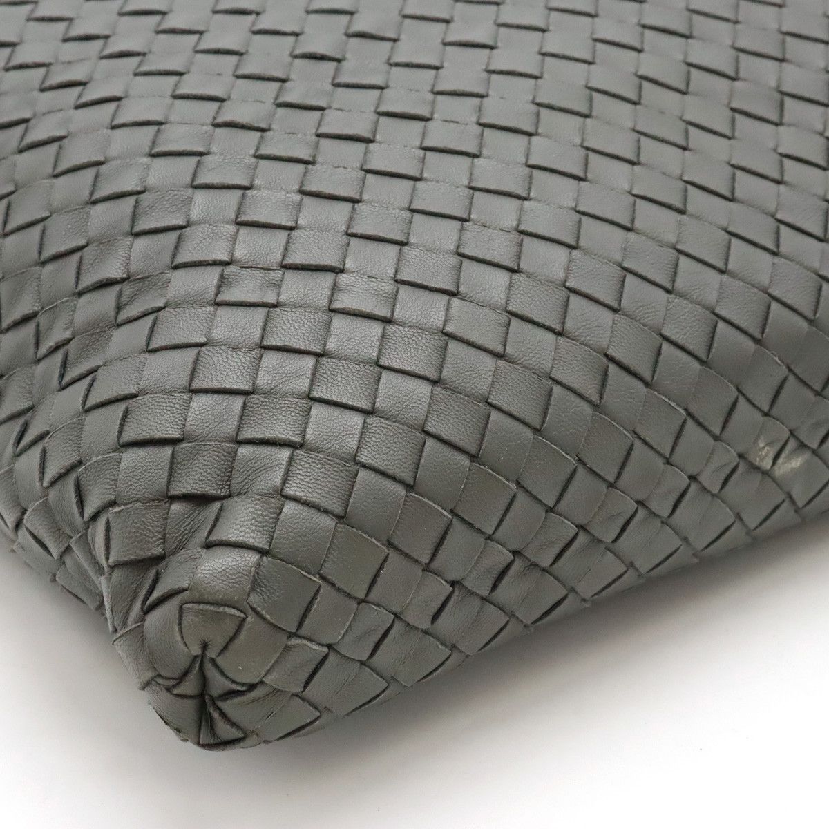Bottega Veneta Bottega Veneta Bottega Veneta Intrecciato Convertible Shoulder Bag 354216 Leather Shoulder Bag 354216 in Very Good Condition Size ONE SIZE - 3 Thumbnail