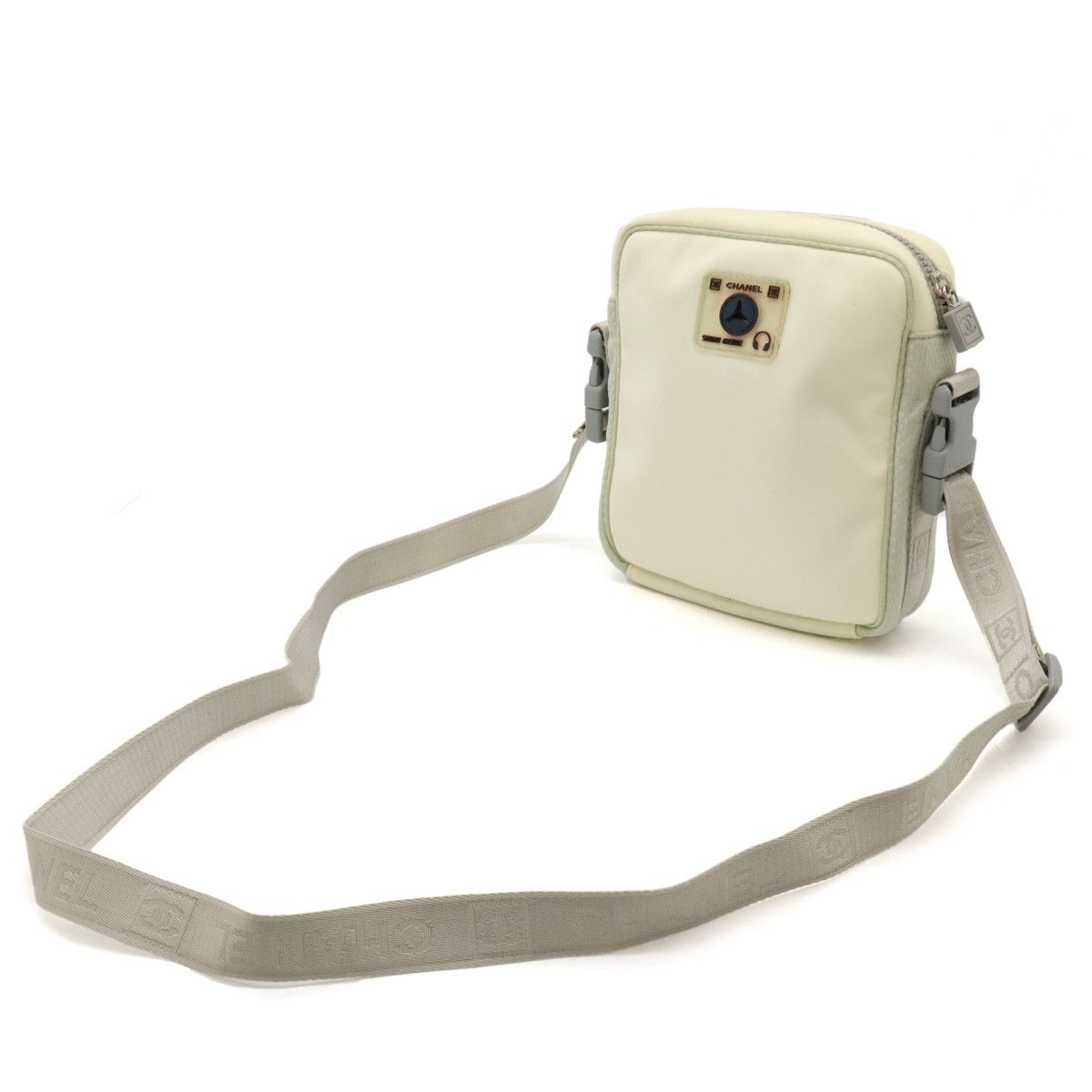 Chanel Chanel Chanel Camellia Nylon Canvas Shoulder Bag Canvas Crossbody Bag in Very Good Condition Size ONE SIZE - 2 Thumbnail