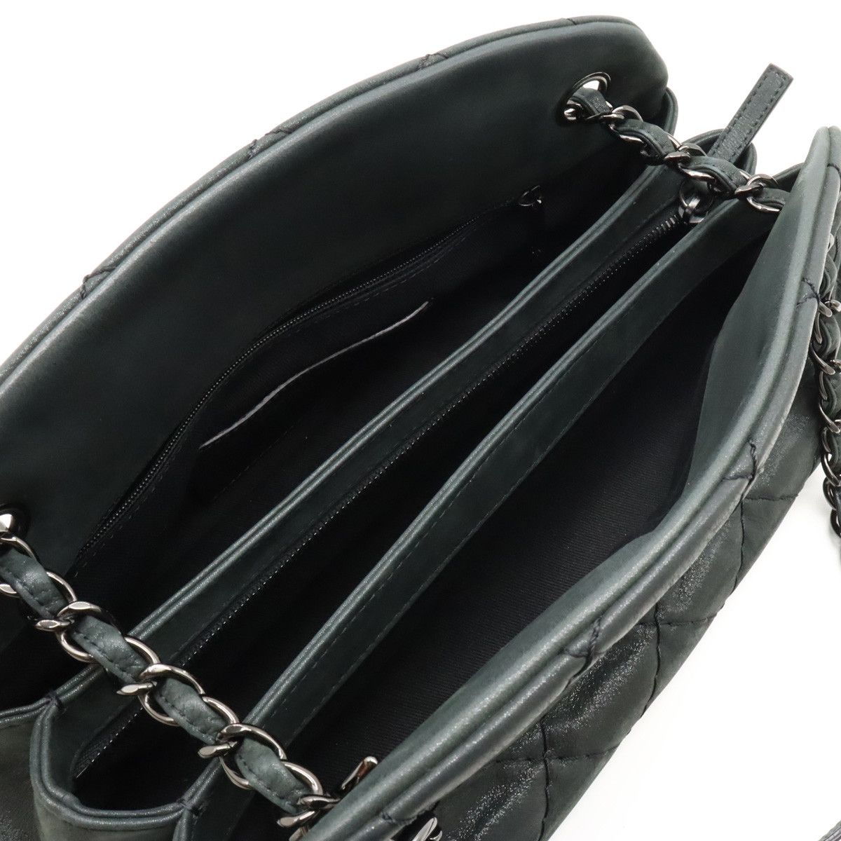 Chanel Chanel Chanel Sparkle Leather Mademoiselle Matelasse Bowling Bag Shoulder Bag A50556 Leather Shoulder Bag A50556 in Very Good Condition Size ONE SIZE - 5 Thumbnail