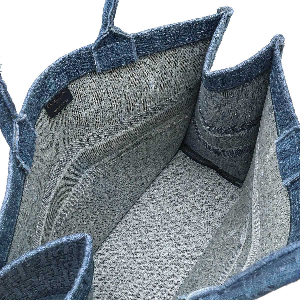 Dior Dior Christian Dior Book Tote Canvas Denim Blue M1286ZWAL Canvas Tote Bag M1286ZWAL in Great Condition Size ONE SIZE - 5 Thumbnail