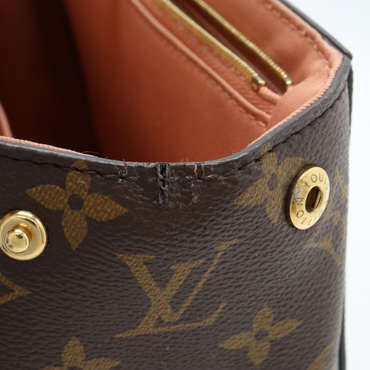 Louis Vuitton Louis Vuitton Louis Vuitton Monogram Cluny BB Handbag M44267 Canvas Handbag M44267 in Very Good Condition Size ONE SIZE - 8 Thumbnail