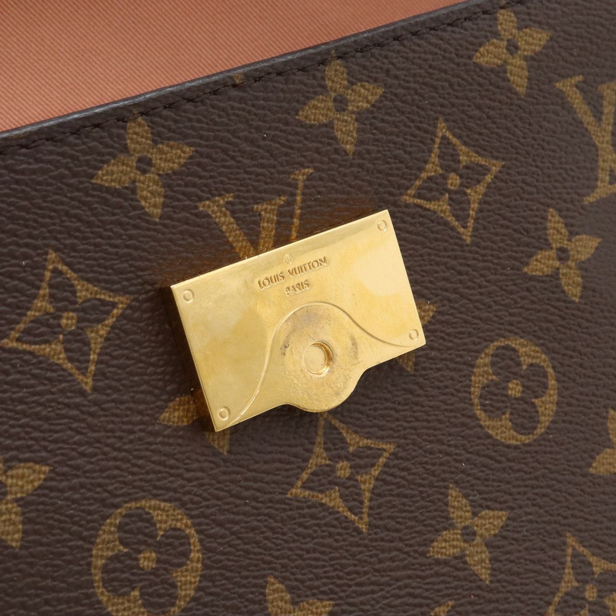 Louis Vuitton Louis Vuitton Louis Vuitton Monogram Cluny BB Handbag M44267 Canvas Handbag M44267 in Very Good Condition Size ONE SIZE - 9 Thumbnail