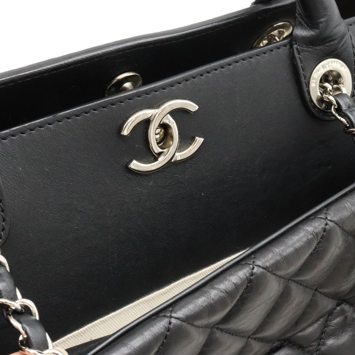 Chanel Chanel Chanel Leather Coco Mark Matelasse Portobello Tote Bag Leather Tote Bag in Very Good Condition Size ONE SIZE - 8 Thumbnail