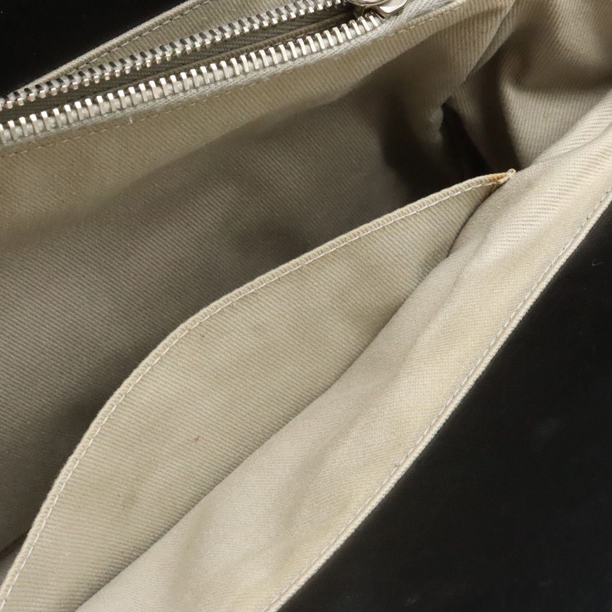Chanel Chanel Chanel Leather Coco Mark Matelasse Portobello Tote Bag Leather Tote Bag in Very Good Condition Size ONE SIZE - 6 Thumbnail