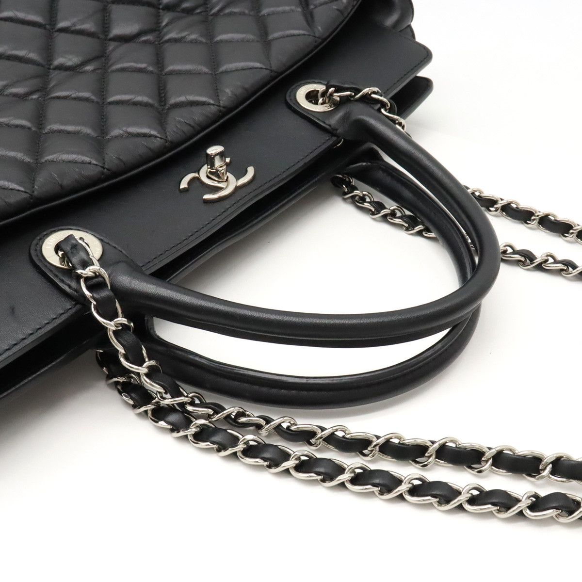 Chanel Chanel Chanel Leather Coco Mark Matelasse Portobello Tote Bag Leather Tote Bag in Very Good Condition Size ONE SIZE - 4 Thumbnail