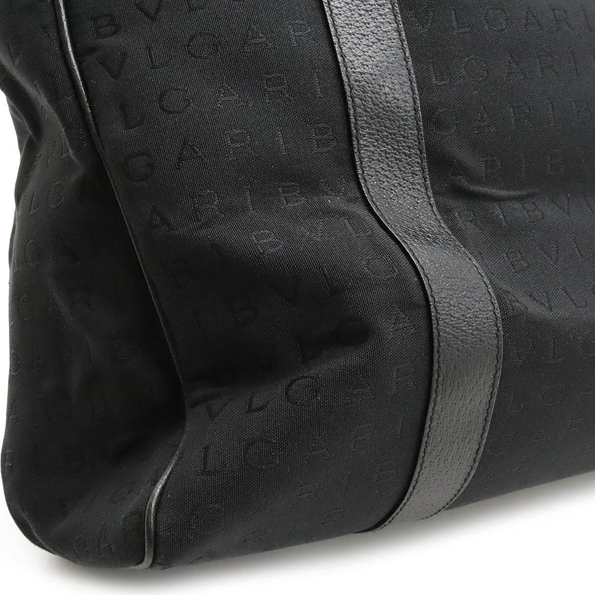 Bvlgari Bvlgari Bvlgari Logo Mania Canvas/Leather Tote Bag 26494 Canvas Tote Bag 26494 in Very Good Condition Size ONE SIZE - 8 Thumbnail