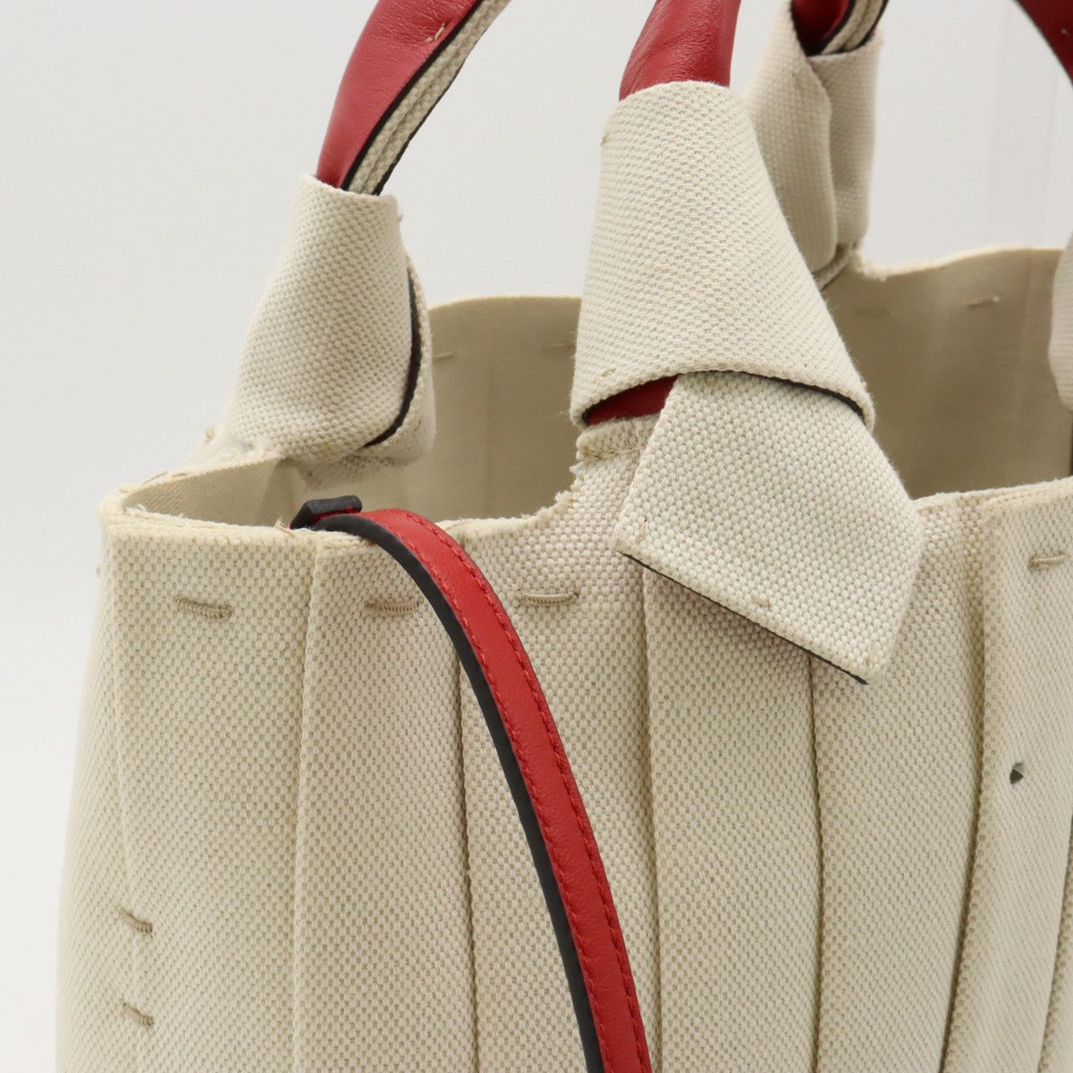 Valentino Valentino Valentino Garavani Atelier Brisse Edition 2-Way Tote Bag Canvas Tote Bag in Great Condition Size ONE SIZE - 7 Thumbnail