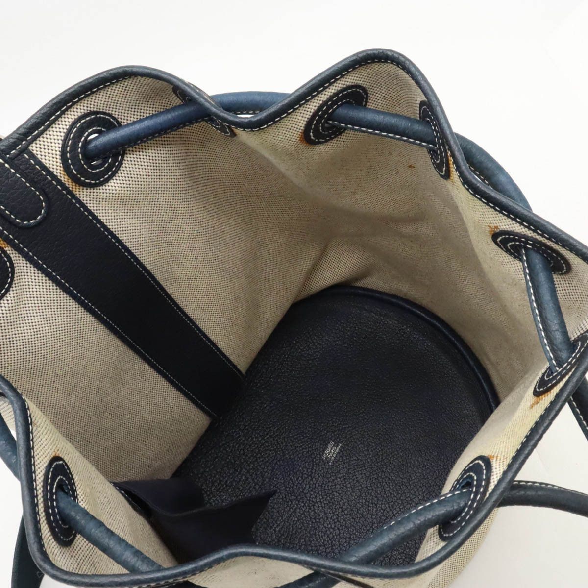 Hermes Hermes Hermes Sac Marine Recif MM Shoulder Bag Beige/Navy Canvas Shoulder Bag in Very Good Condition Size ONE SIZE - 5 Thumbnail