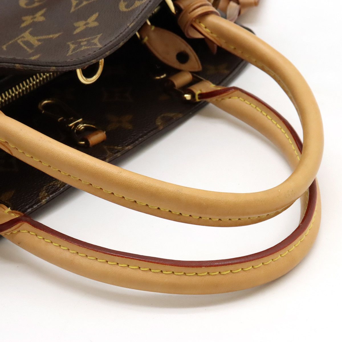 Louis Vuitton Louis Vuitton Louis Vuitton Monogram Montaigne MM Handbag M41056 Canvas Handbag M41056 in Very Good Condition Size ONE SIZE - 4 Thumbnail