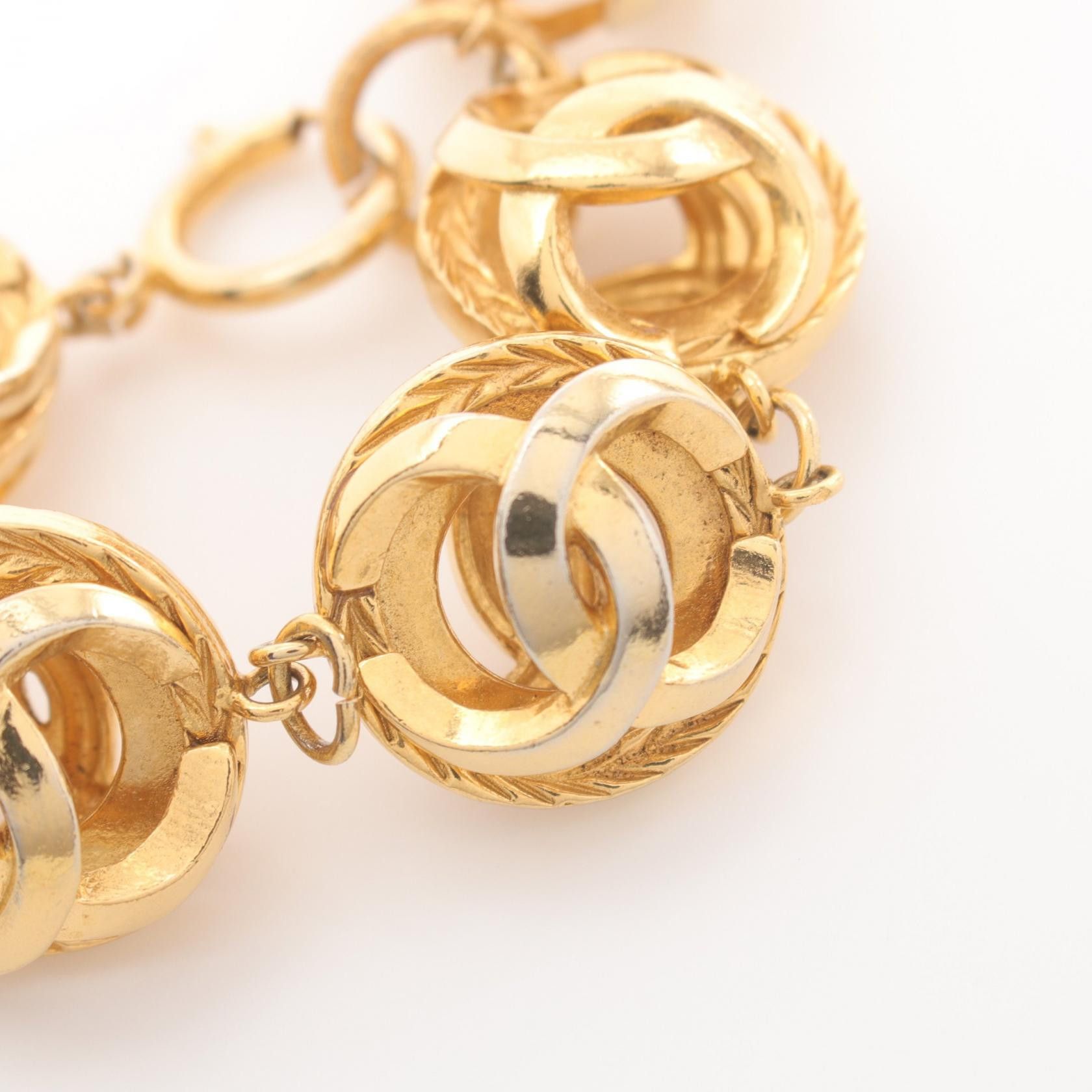Chanel Chanel CC Link Bracelet Metal Bracelet in Very Good Condition Size ONE SIZE - 6 Thumbnail