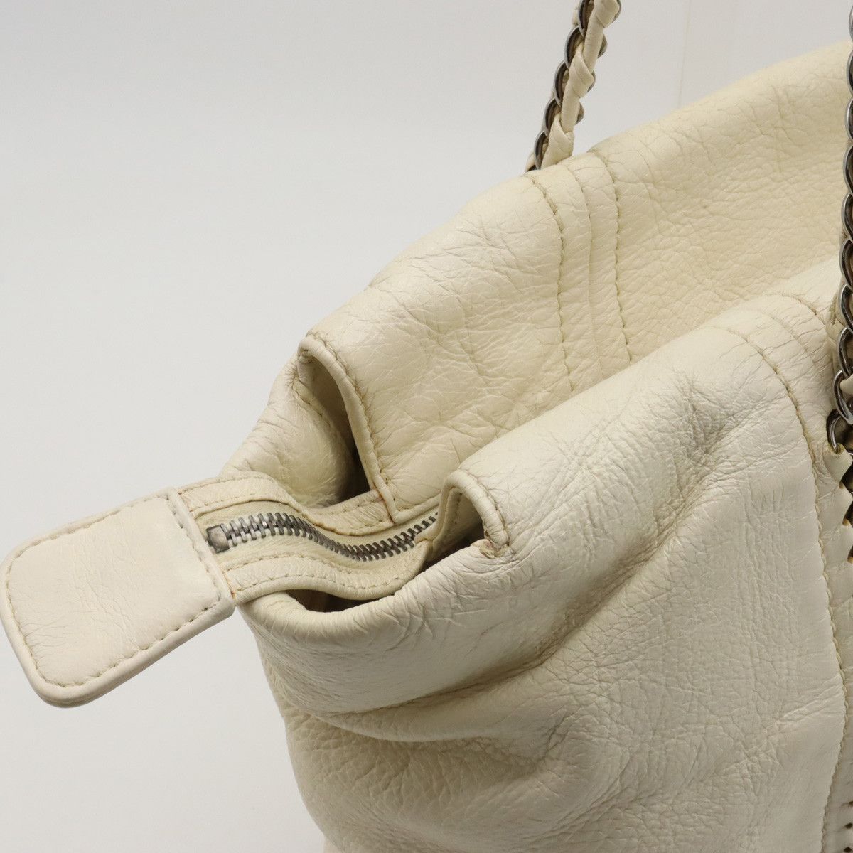 Chanel Chanel Chanel Luxury Line Coco Mark Leather Tote Bag Leather Tote Bag in Very Good Condition Size ONE SIZE - 7 Thumbnail