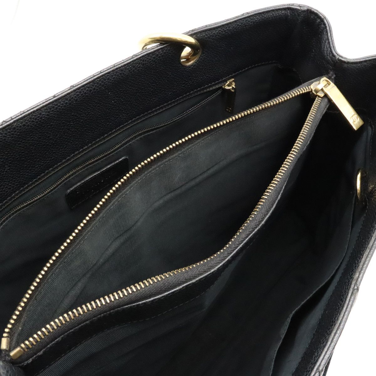 Chanel Chanel Chanel Caviar Skin Matelasse Coco Mark GST Tote Bag A50995 Leather Tote Bag A50995 in Good Condition Size ONE SIZE - 5 Thumbnail