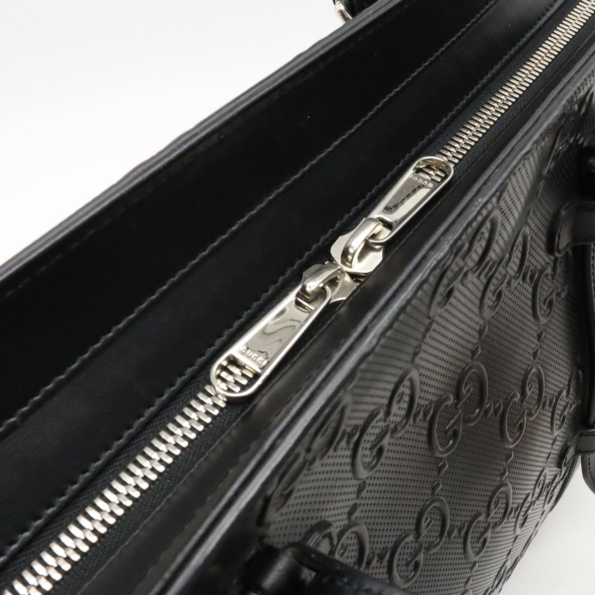 Gucci Gucci Gucci Leather GG Embossed Tote Bag 625774 Leather Tote Bag 625774 in Very Good Condition Size ONE SIZE - 6 Thumbnail