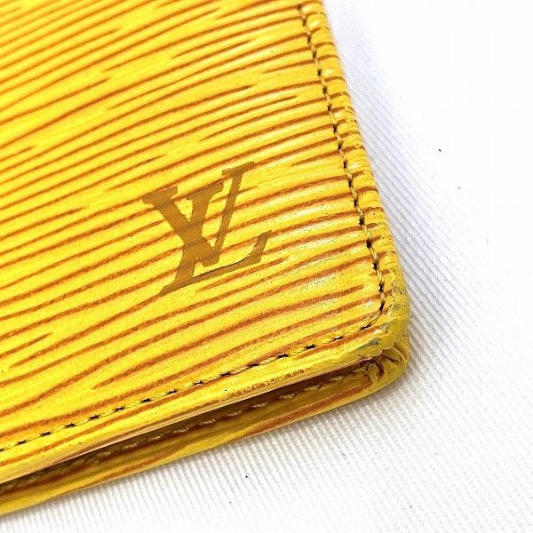 Louis Vuitton Louis Vuitton Louis Vuitton Epi Leather Bifold Wallet M63549 Leather Short Wallet M63549 in Fair Condition Size ONE SIZE - 9 Thumbnail