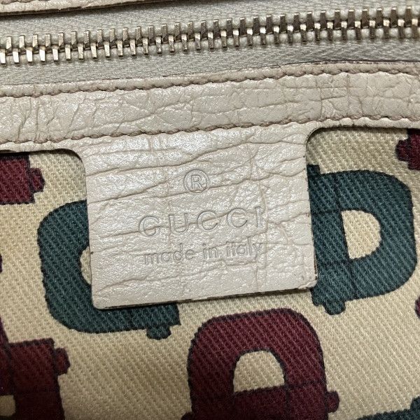 Gucci Gucci Gucci GG Canvas Leather Tote Bag with Charm 137396 Canvas Tote Bag 137396 in Good Condition Size ONE SIZE - 5 Thumbnail
