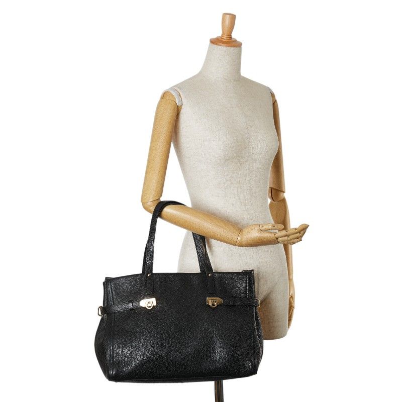 Salvatore Ferragamo Salvatore Ferragamo Salvatore Ferragamo Leather Gancini Tote Bag GU-21F074 Leather Tote Bag GU-21F074 in Very Good Condition Size ONE SIZE - 10 Thumbnail