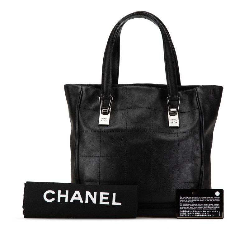 Chanel Chanel Chanel Lambskin Chocobar Handbag Black Leather Handbag in Very Good Condition Size ONE SIZE - 11 Thumbnail