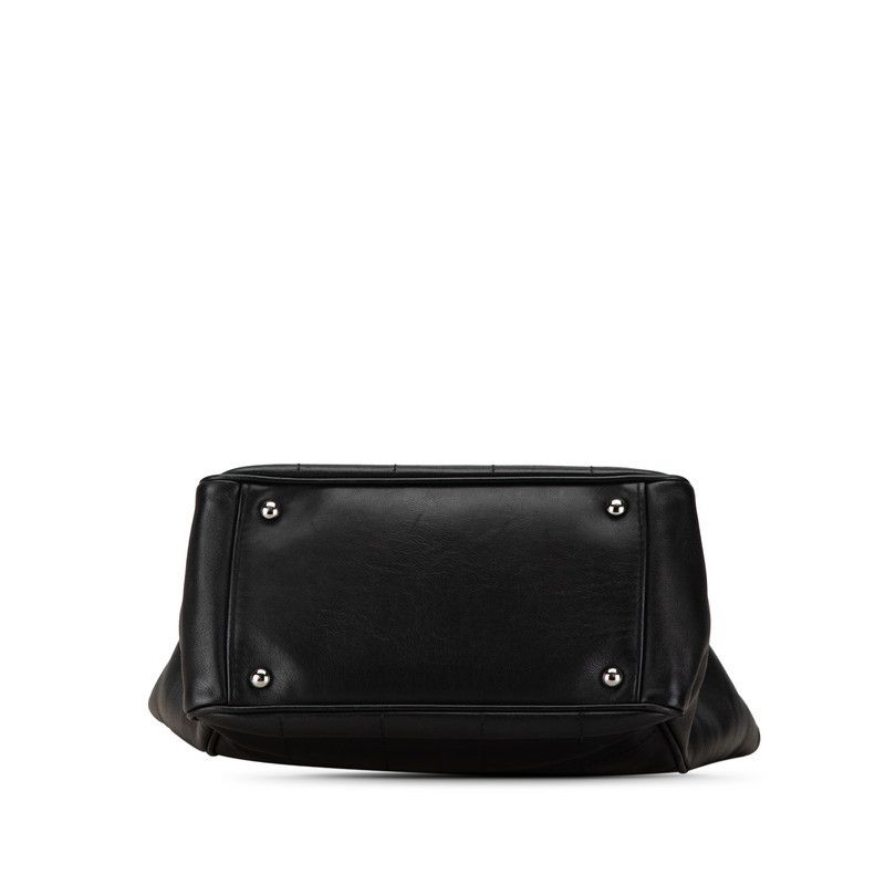 Chanel Chanel Chanel Lambskin Chocobar Handbag Black Leather Handbag in Very Good Condition Size ONE SIZE - 4 Thumbnail