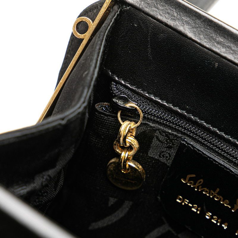 Salvatore Ferragamo Salvatore Ferragamo Salvatore Ferragamo Vara Ribbon Leather 2WAY Handbag Leather Handbag in Very Good Condition Size ONE SIZE - 7 Thumbnail