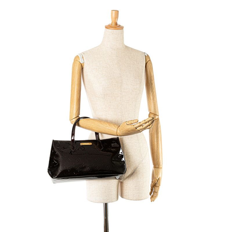 Louis Vuitton Louis Vuitton Louis Vuitton Wilshire PM Patent Leather Handbag M93641 Leather Handbag M93641 in Very Good Condition Size ONE SIZE - 11 Thumbnail