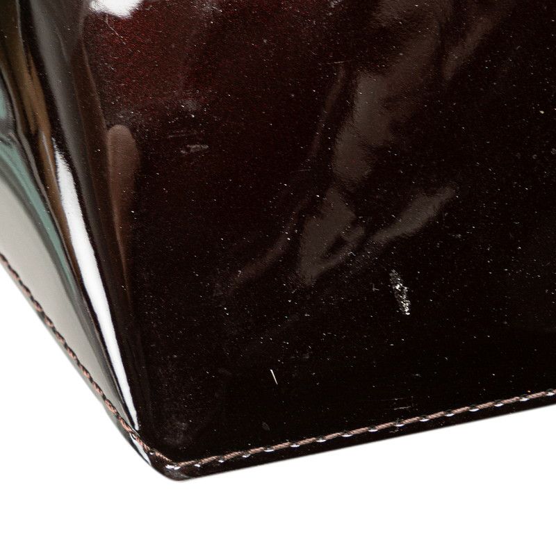Louis Vuitton Louis Vuitton Louis Vuitton Wilshire PM Patent Leather Handbag M93641 Leather Handbag M93641 in Very Good Condition Size ONE SIZE - 6 Thumbnail