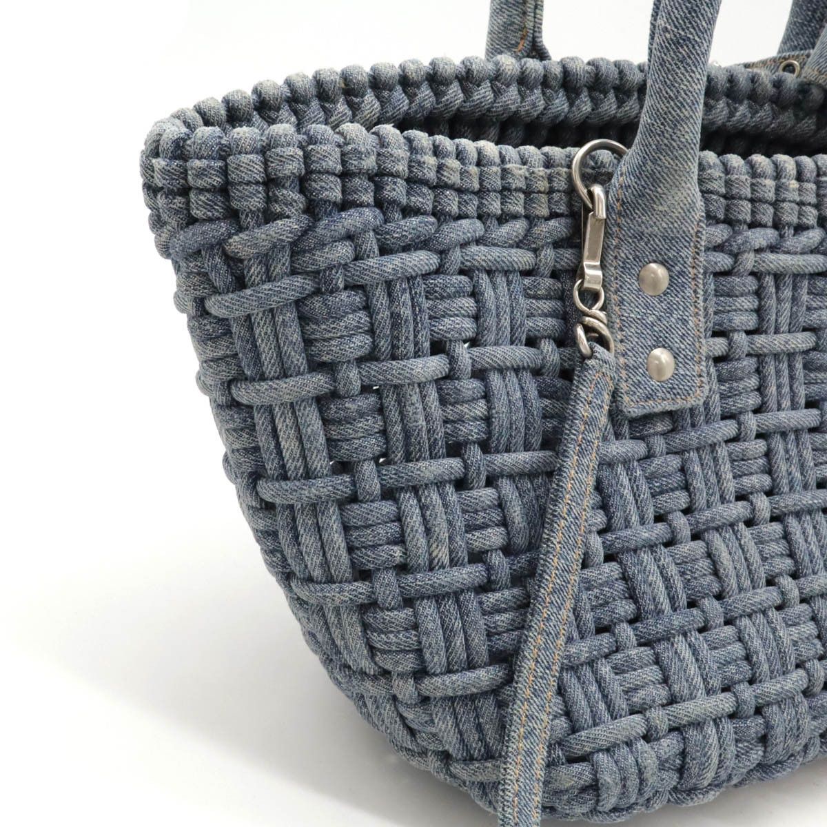 Balenciaga Balenciaga Balenciaga Bistro XS Denim Handbag 671342 Denim Handbag 671342 in Very Good Condition Size ONE SIZE - 4 Thumbnail