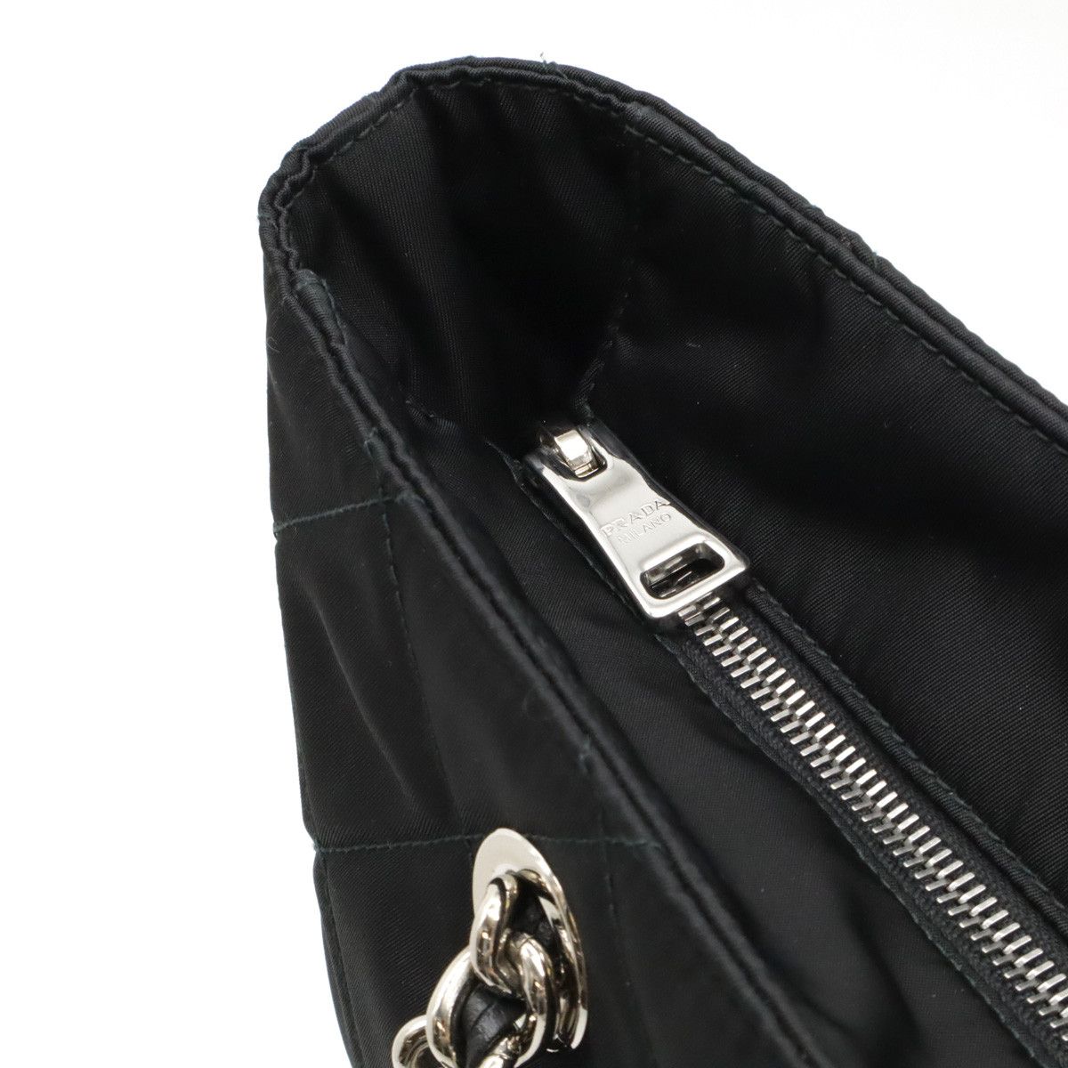 Prada Prada Prada Nylon/Leather Tote Bag 1BG017 Canvas Tote Bag 1BG017 in Very Good Condition Size ONE SIZE - 7 Thumbnail