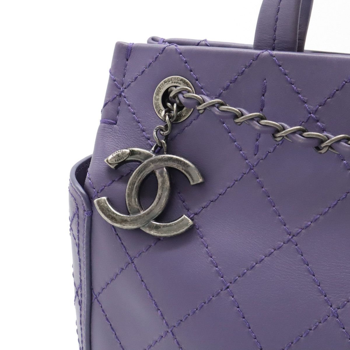 Chanel Chanel Chanel Wild Stitch Leather Tote Bag A94231 Leather Tote Bag A94231 in Very Good Condition Size ONE SIZE - 8 Thumbnail