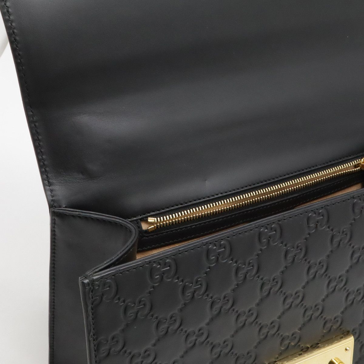 Gucci Gucci Gucci Leather Padlock Shoulder Bag Black Gold Hardware Leather Crossbody Bag 409486 in Great Condition Size ONE SIZE - 5 Thumbnail