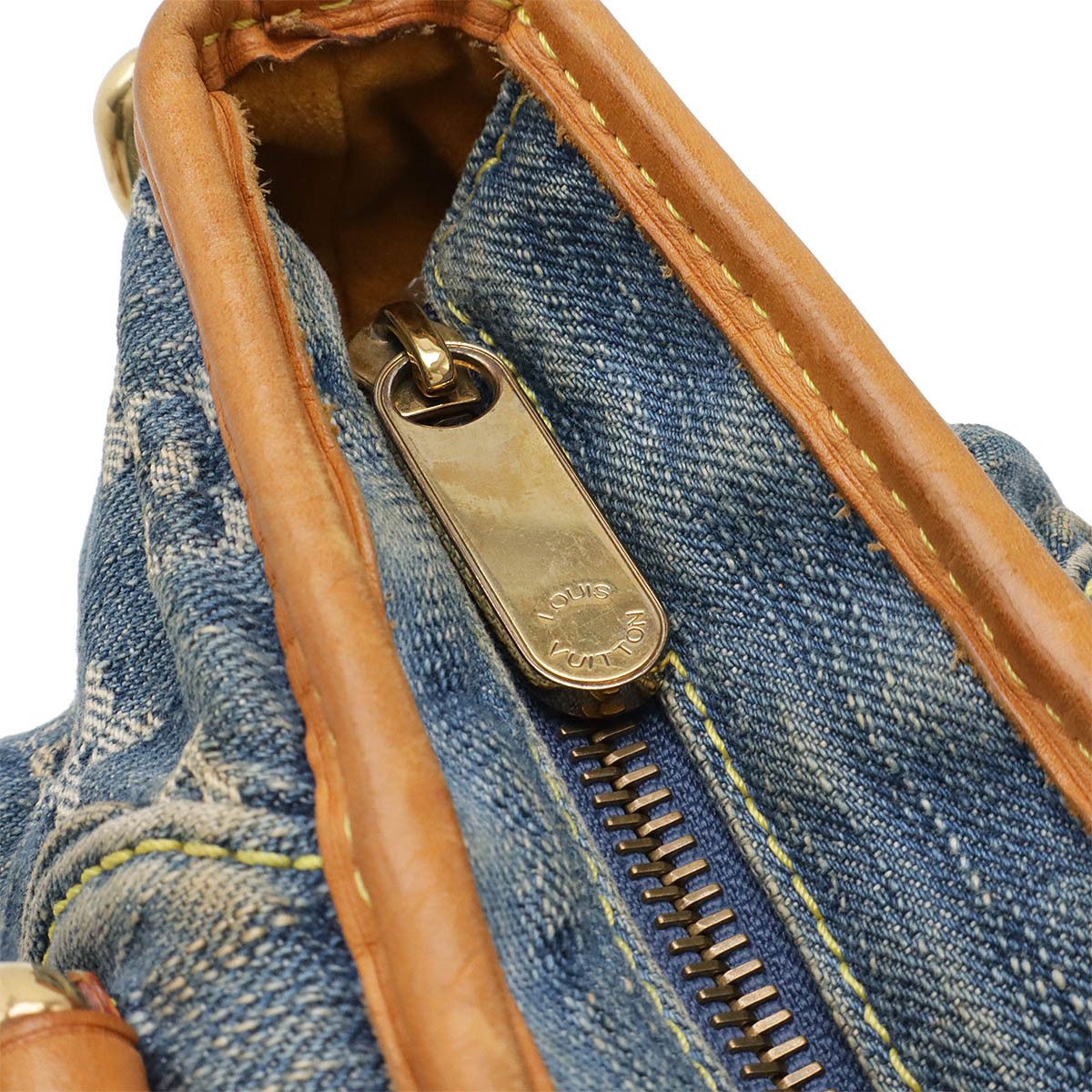 Louis Vuitton Louis Vuitton Louis Vuitton Monogram Denim Neo Cabby GM Tote Bag M95350 Canvas Tote Bag M95350 in Very Good Condition Size ONE SIZE - 4 Thumbnail
