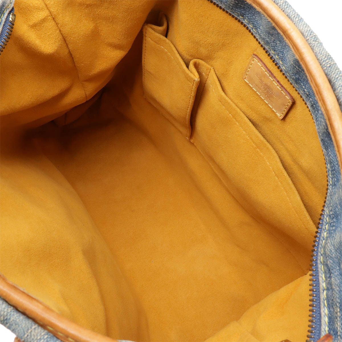 Louis Vuitton Louis Vuitton Louis Vuitton Monogram Denim Neo Cabby GM Tote Bag M95350 Canvas Tote Bag M95350 in Very Good Condition Size ONE SIZE - 7 Thumbnail
