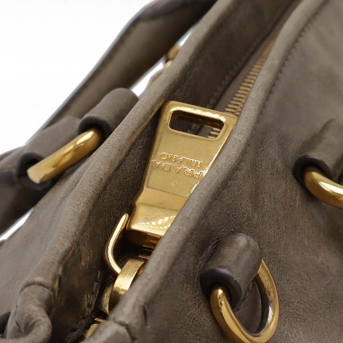 Prada Prada Prada Leather Tassel Fringe Handbag BN1921 Leather Handbag BN1921 in Great Condition Size ONE SIZE - 4 Thumbnail