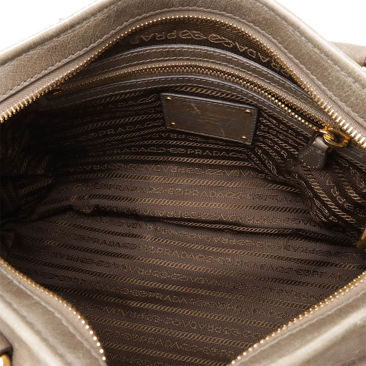 Prada Prada Prada Leather Tassel Fringe Handbag BN1921 Leather Handbag BN1921 in Great Condition Size ONE SIZE - 7 Thumbnail